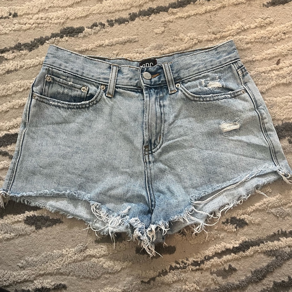 BDG Women's Distressed Denim Shorts - Light Blue
